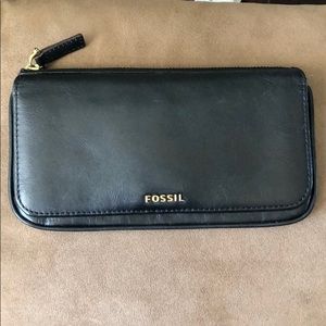 Fossil wallet